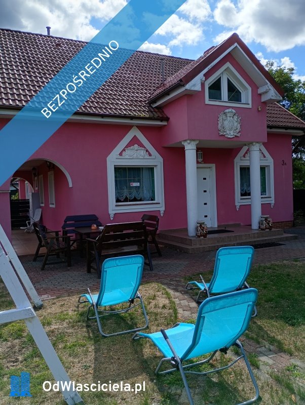 Polecam elegancką willę 160 m² z solarnymi panelami i oddzielnym mieszkaniem: Nowe Warpno: Warnoleka 3A