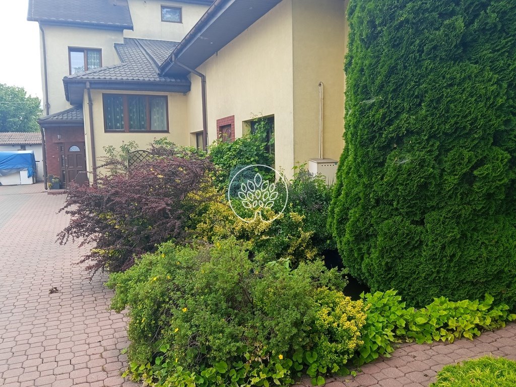 Dom na sprzedaż Halinów  889m2 Foto 1