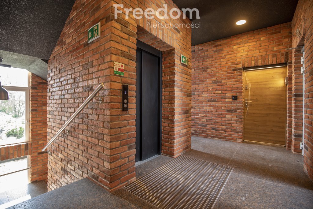 Mieszkanie dwupokojowe na sprzedaż Brzeg, Składowa  45m2 Foto 1