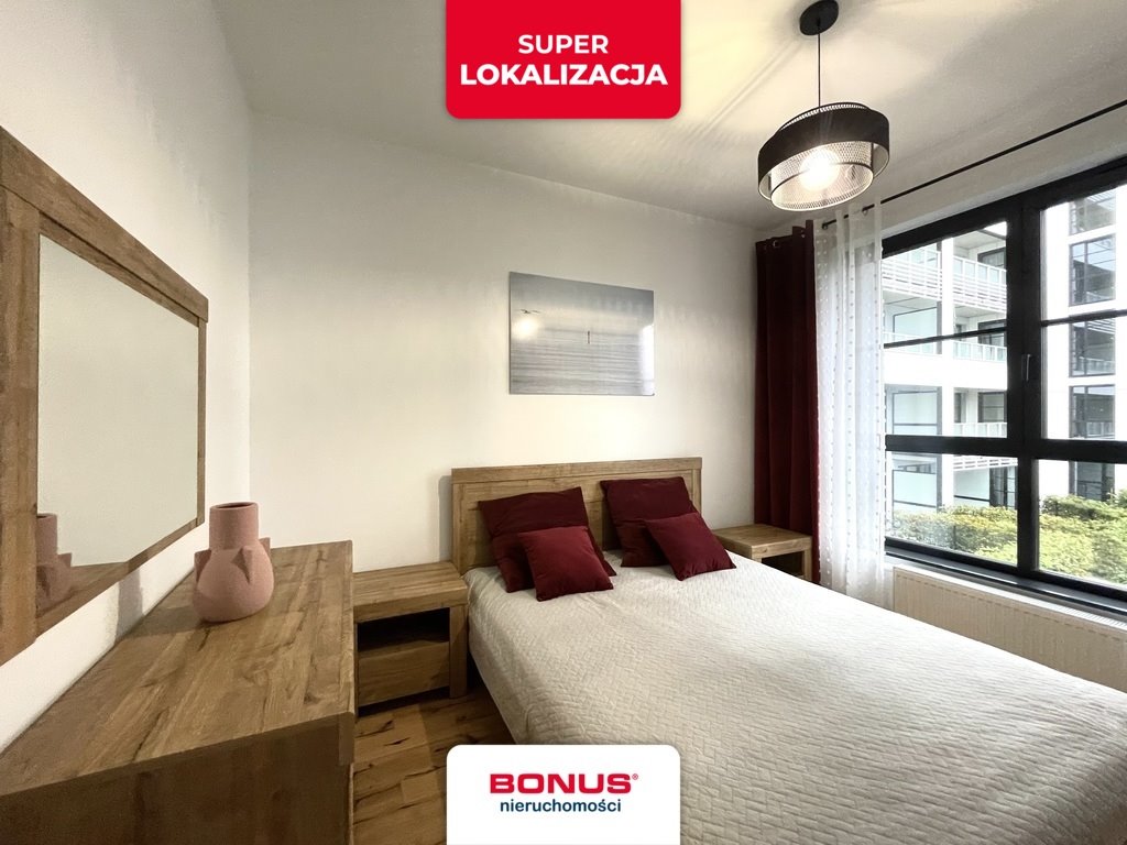 Mieszkanie trzypokojowe na wynajem Gdańsk, Śródmieście, ks. Jerzego Popiełuszki  58m2 Foto 1