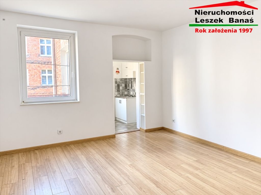 Polecam przestronne 29 m² nad Wisłą z piwnicą i komfortowym wyposażeniem Grudziądz  28m2 Foto 1