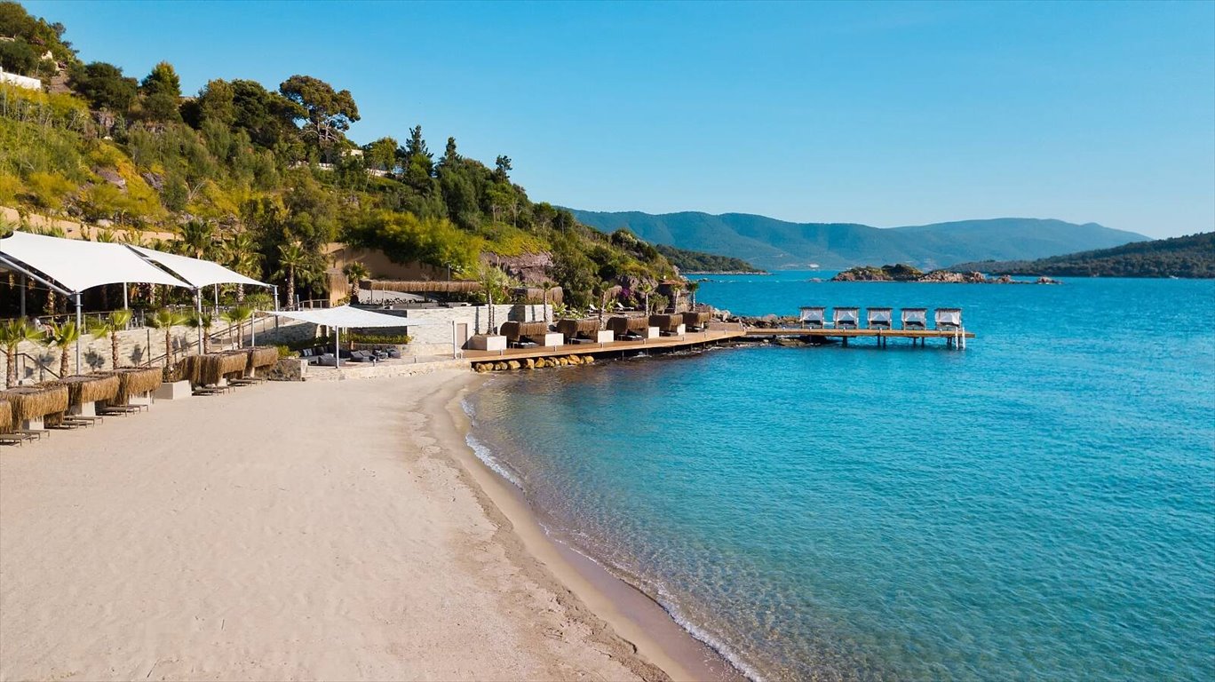 Luksowne wille z prywatną plażą i basenem w Bodrum Turcja, Bodrum, Boğaziçi, Milas, Muğla  255m2 Foto 1