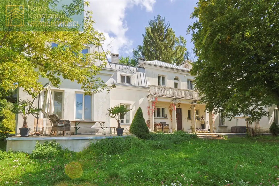 Działka inwestycyjna z dworem i terenami zielonymi (78 ha) Żabieniec  78 367m2 Foto 1