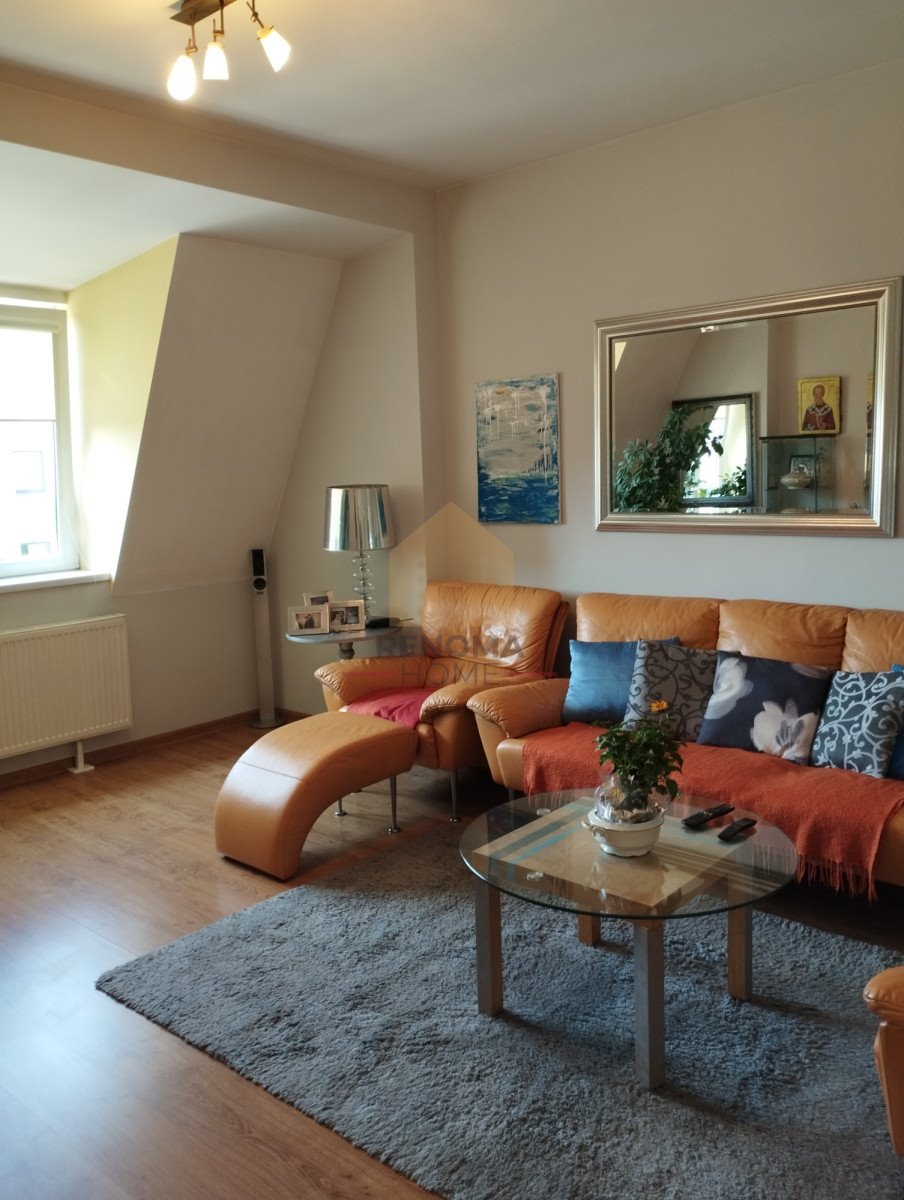 Przestronne 3-pokojowe mieszkanie 99,71 m² (wysoki parter): Legnica