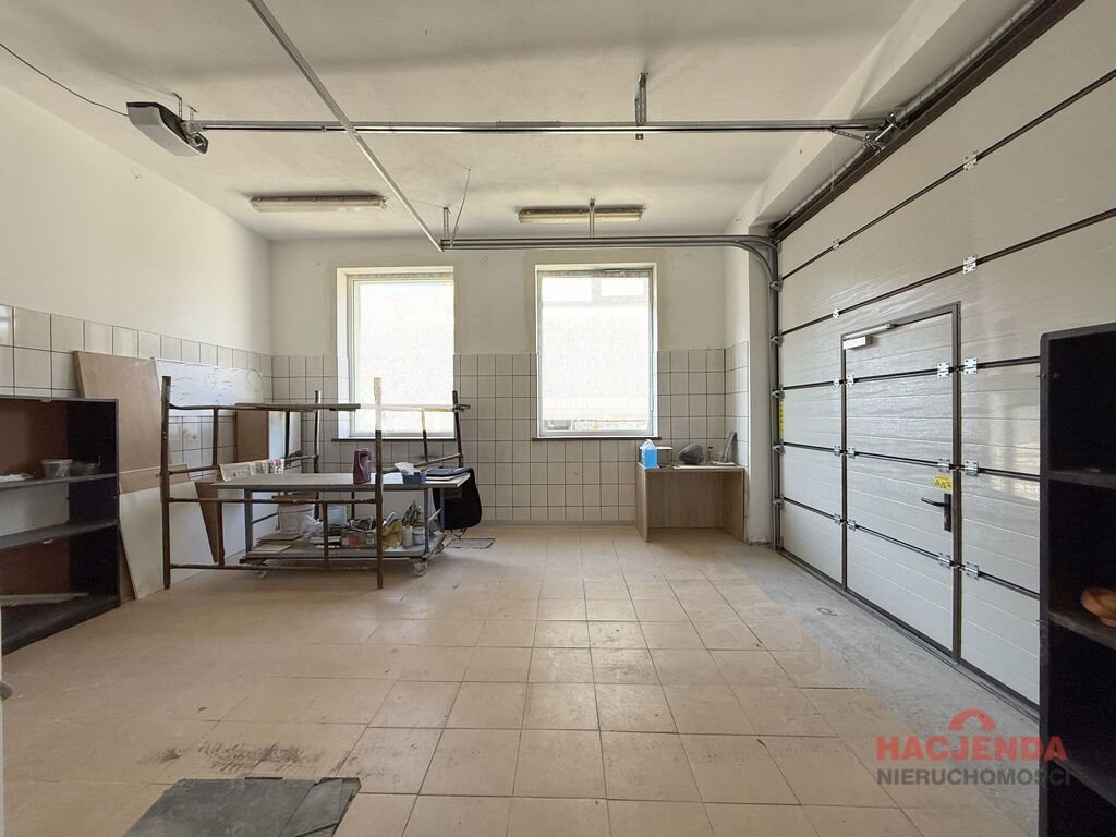 Wynajem lokalu usługowego 25 m2 z kanałem i podnośnikiem Szczecin, Bukowo  25m2 Foto 1