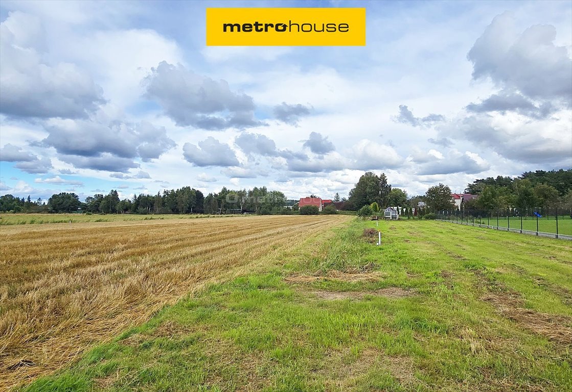 Działka budowlana na sprzedaż Karwieńskie Błoto Pierwsze, Kwiatowa  1 000m2 Foto 1