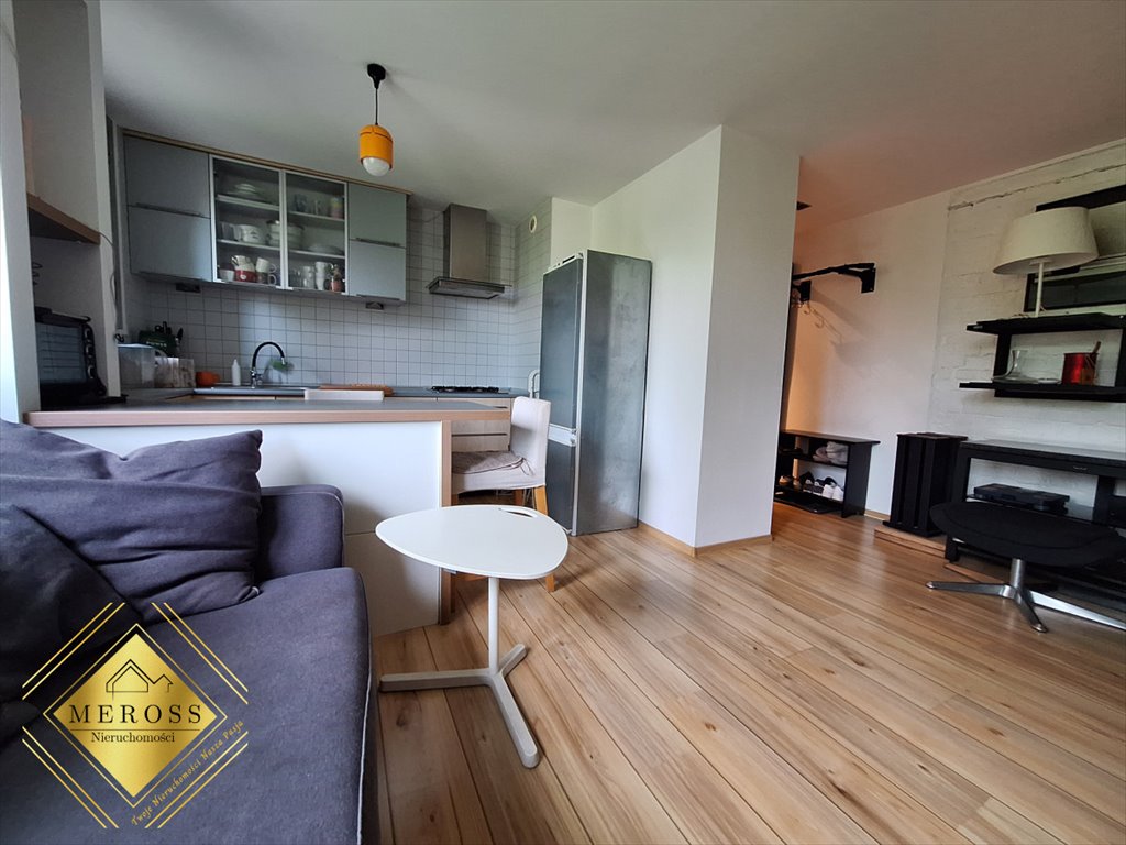 Mieszkanie 37 m² w Częstochowie - wysoki standard i balkon Częstochowa, Śródmieście  37m2 Foto 1