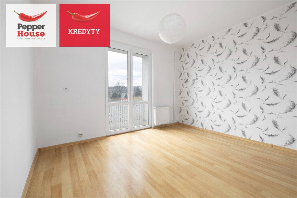 Przestronne 29,88 m² z piwnicą i parkingiem w Gdyni Gdynia, Chylonia, Hutnicza  30m2 Foto 1