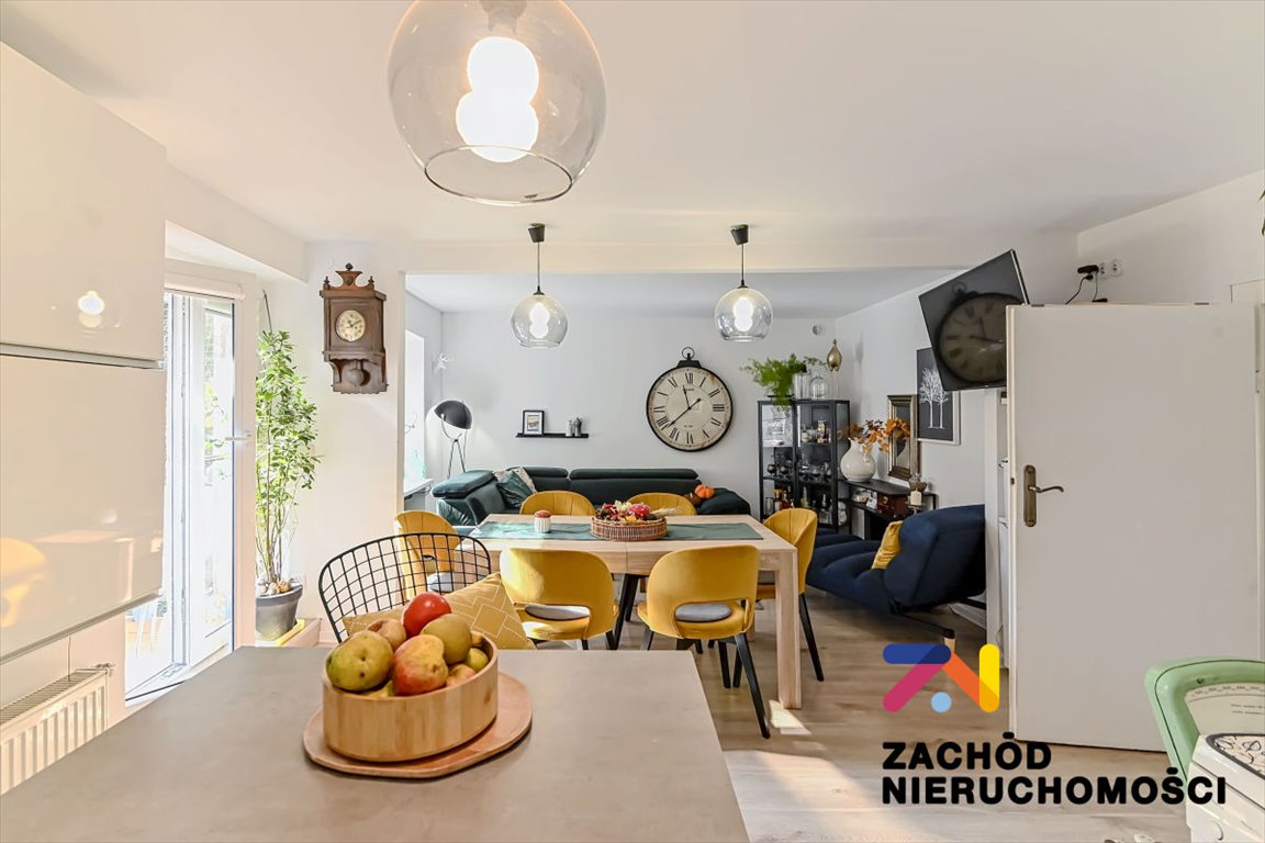 Mieszkanie czteropokojowe  na sprzedaż Zielona Góra, Centrum  83m2 Foto 1