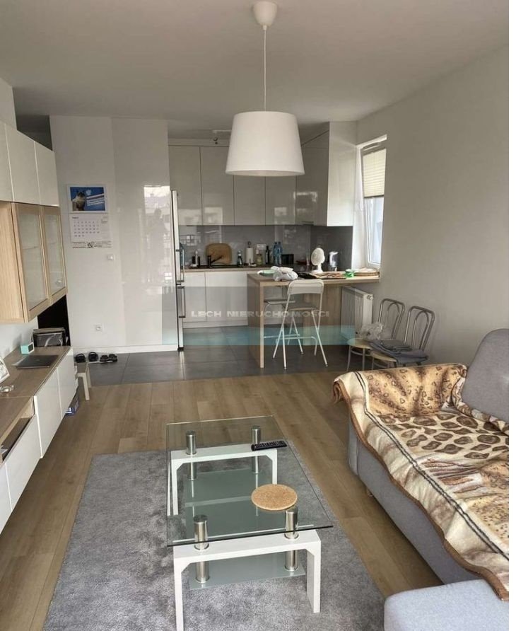 Mieszkanie dwupokojowe na sprzedaż Ząbki, Christiana Andersena  46m2 Foto 1