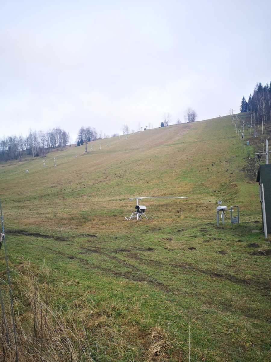 Działka 2,08 ha z widokiem na góry, podział, media Stronie Śląskie  2 000m2 Foto 1