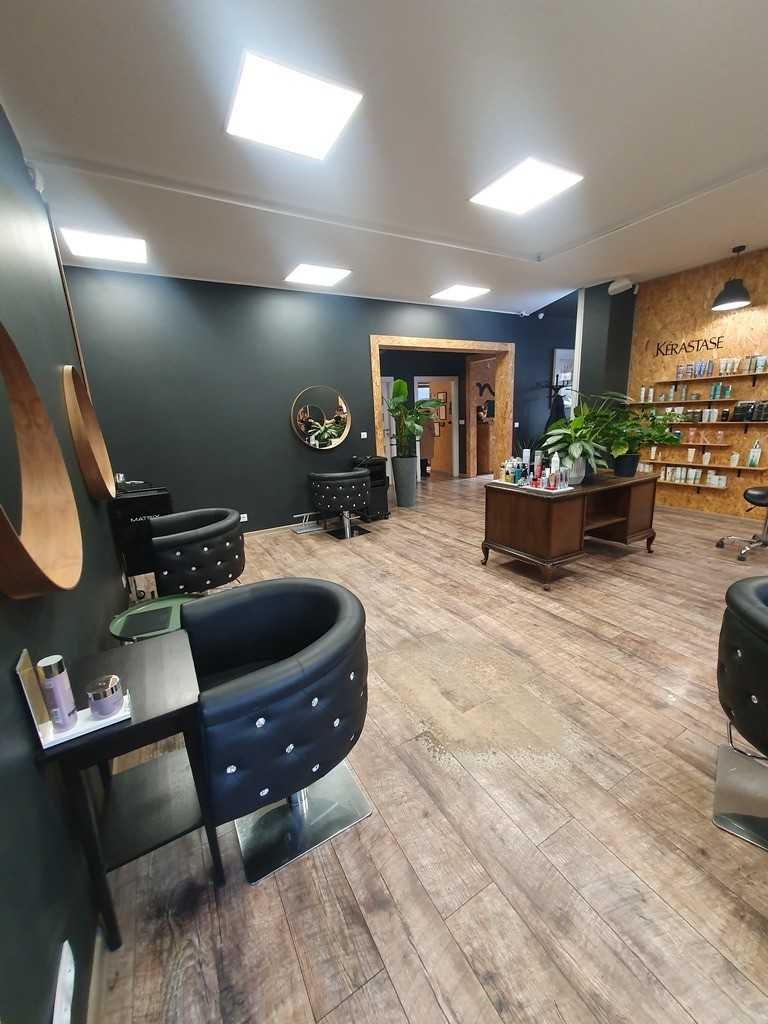 Lokal użytkowy 184 m2 z parkingiem i możliwością rozbudowy Dzierżoniów  184m2 Foto 1