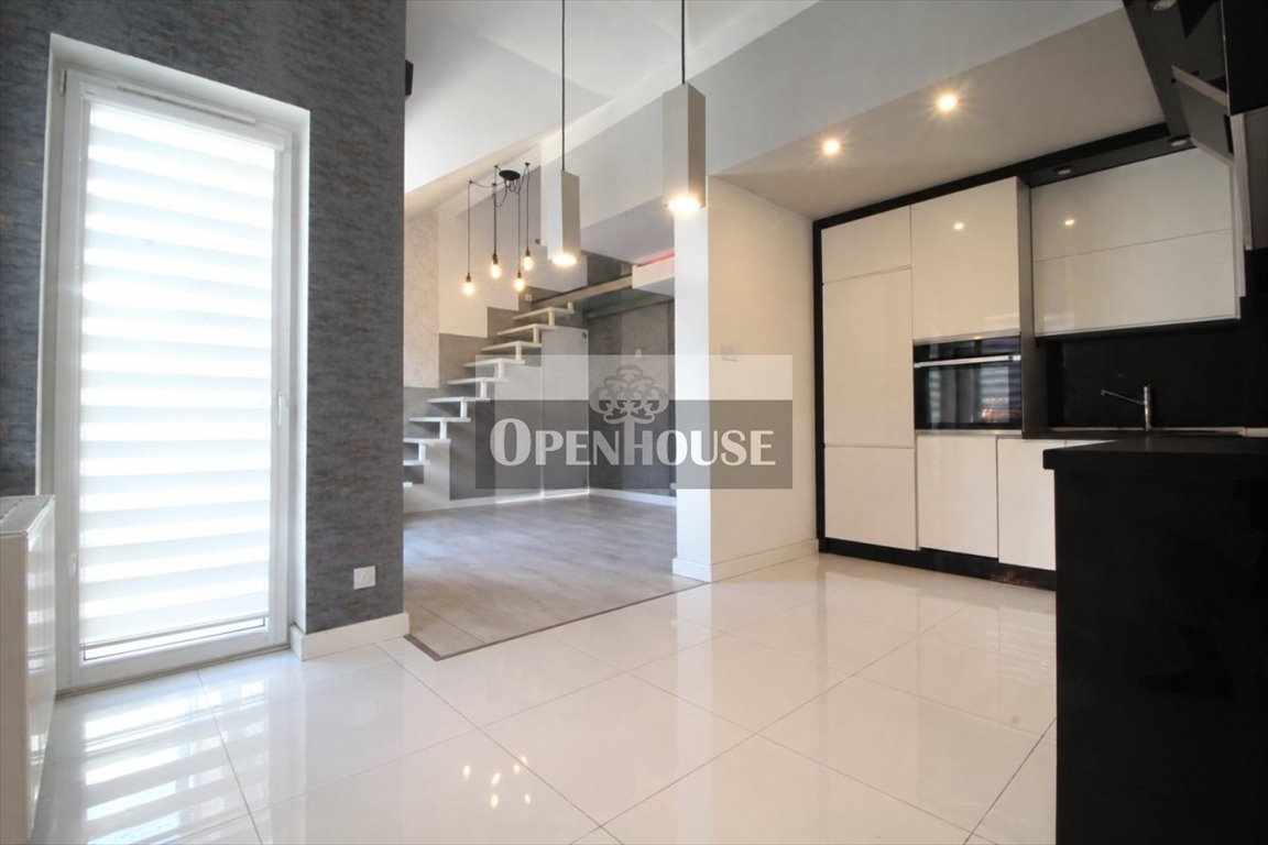 Do sprzedania przestronne dwupoziomowe mieszkanie 52 m² w Głogowie Głogów, Stare Miasto  52m2 Foto 1