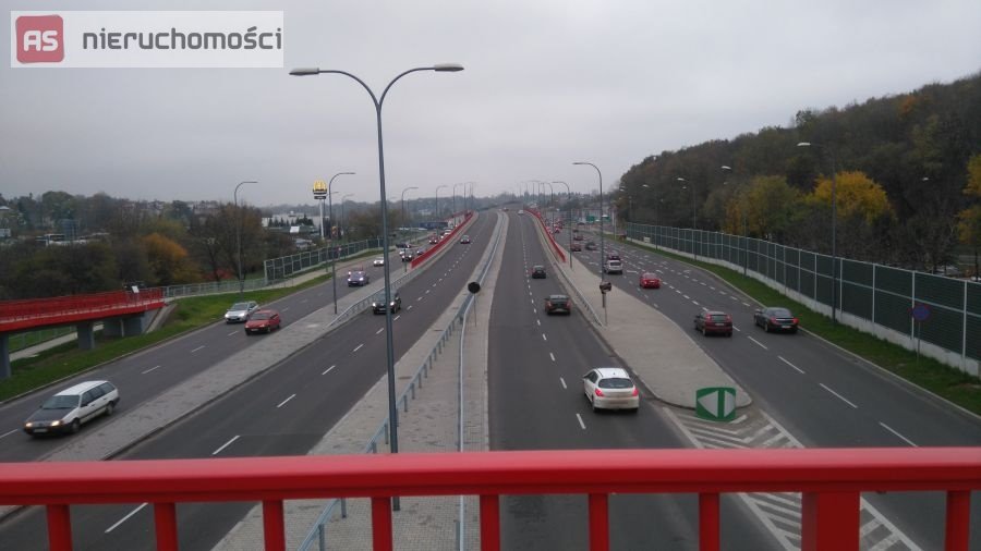 Polecam nowoczesny obiekt komercyjny z stacją LPG i dużą działką Biłgoraj  1 069m2 Foto 1