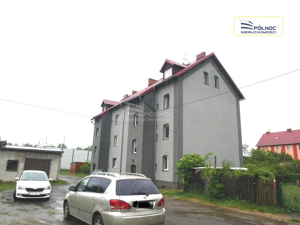 Mieszkanie trzypokojowe na sprzedaż Węgliniec, Mickiewicza  48m2 Foto 1