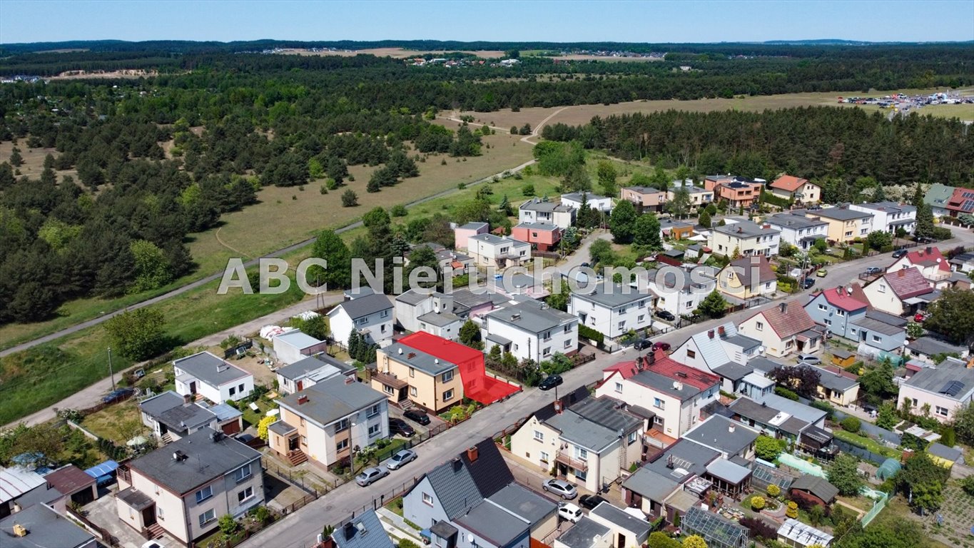 Dom bliźniak z garażem, ogrzewanie na węgiel, 5 pokoi Piła, Górne  133m2 Foto 1