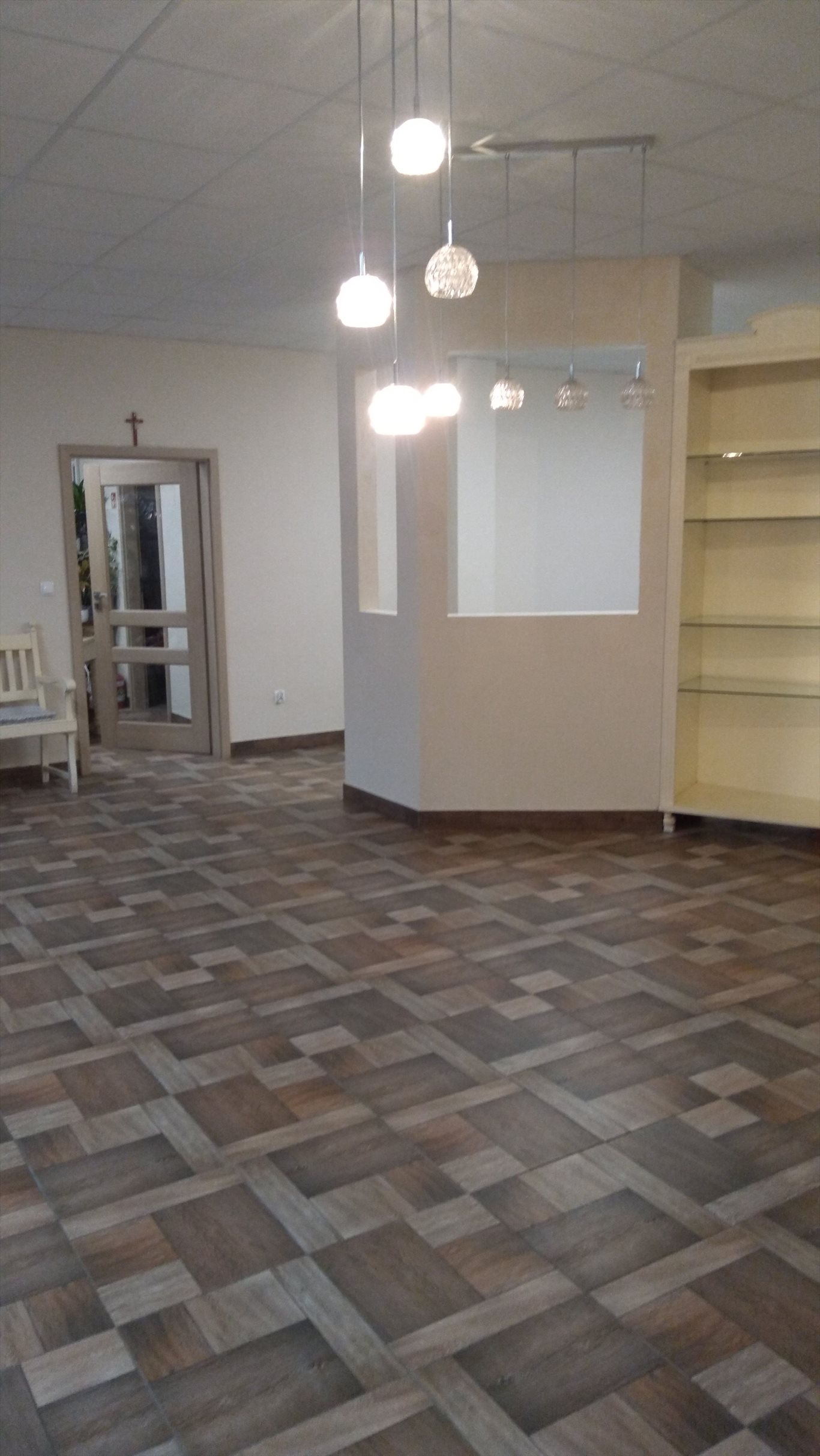 Lokal użytkowy na wynajem Wejherowo, KS.E. Roszczynialskiego 57 72m2 Foto 1 Lokal użytkowy na wynajem Wejherowo, KS.E. Roszczynialskiego 57 72m2 Foto 1