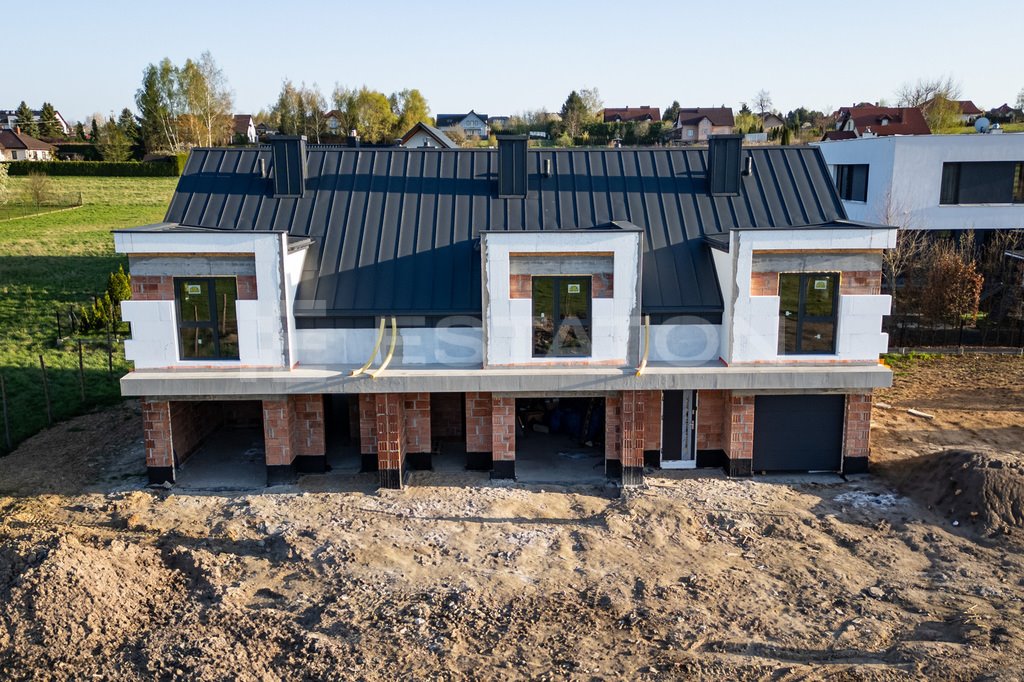 Dom szeregowy 117,49 m2 z garażem i ogrodem, stan surowy Rzeszów, Tarnopolska  117m2 Foto 1