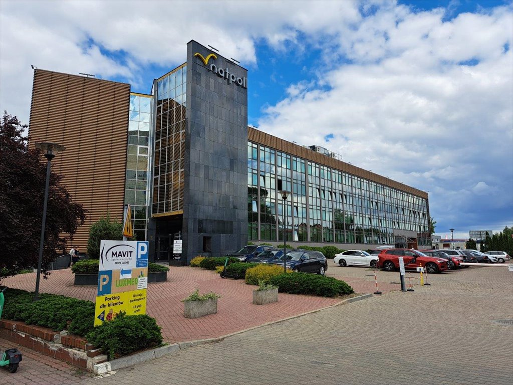 Nowoczesny biurowiec 3317 m² z parkingiem w Ursynowie - zapraszam Warszawa, Ursynów, Migdałowa 4  3 317m2 Foto 1