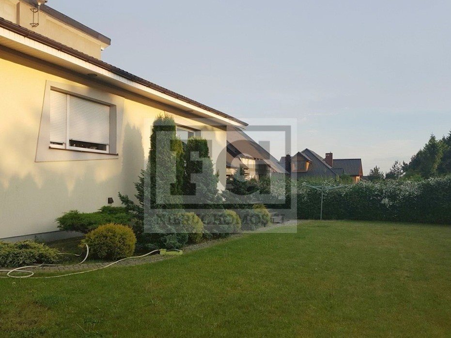 Dom na sprzedaż Gdańsk, Osowa, Złotowska 274m2 Foto 1 Dom na sprzedaż Gdańsk, Osowa, Złotowska 274m2 Foto 1