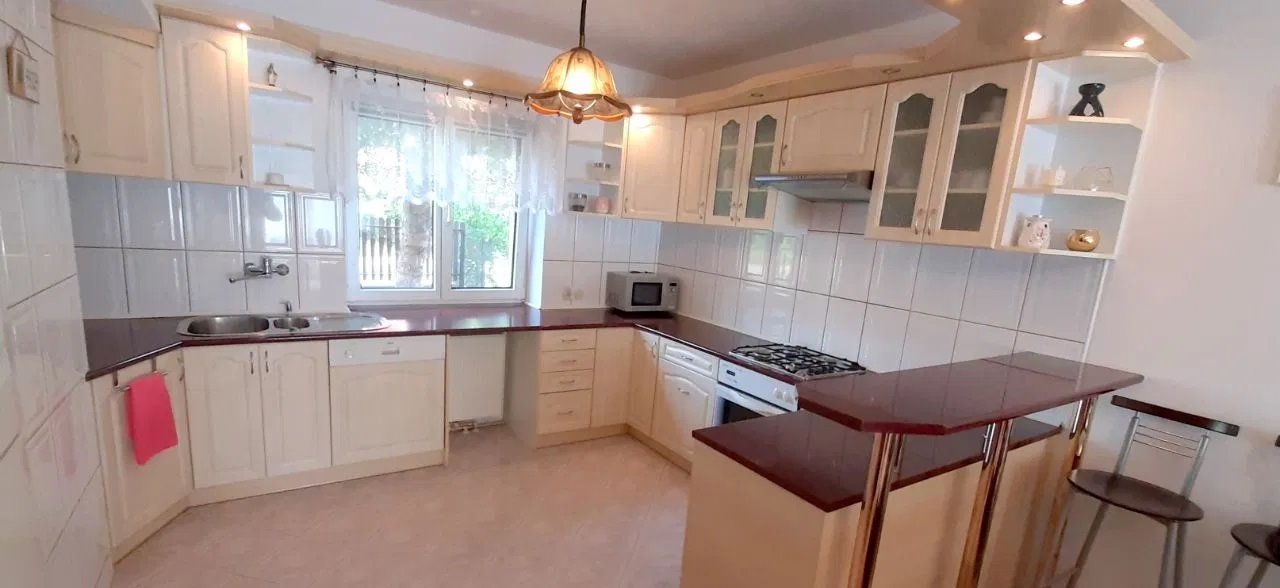 Przestronny dom 145 m² w zielonym Ursusie z dużą piwnicą Warszawa, Ursus, Gołąbki  145m2 Foto 1