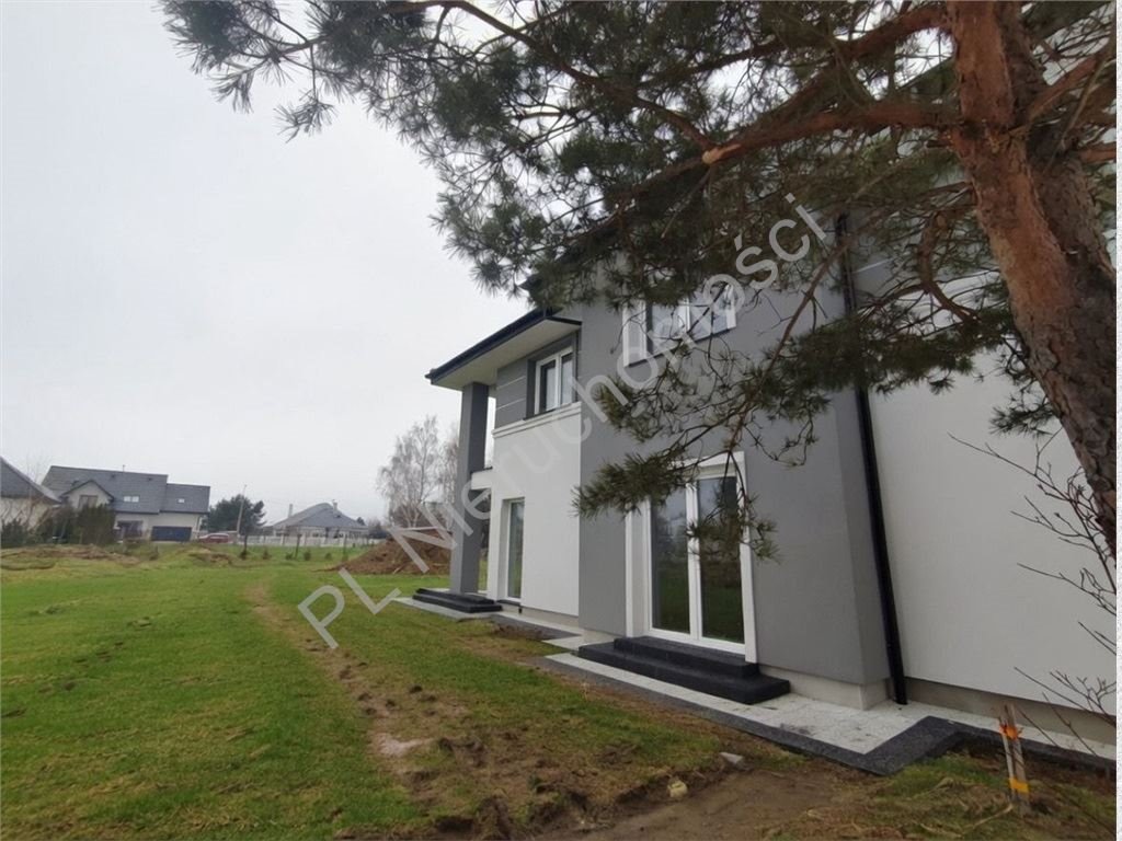 Zapraszam do obejrzenia nowoczesnego domu 314 m² w Ruscu Rusiec  314m2 Foto 1