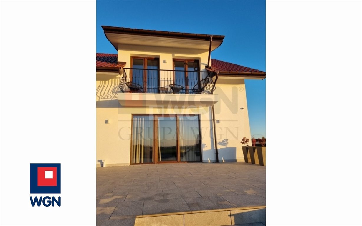 Polecam luksusowy dom 132 m² z 6 pokojami, tarasem i ogrodem Mikołajki, Jastrzebia  132m2 Foto 1