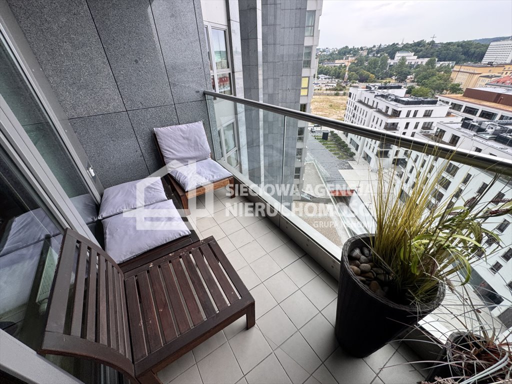 Mieszkanie trzypokojowe na wynajem Gdynia, Śródmieście, A. Hryniewickiego  70m2 Foto 1