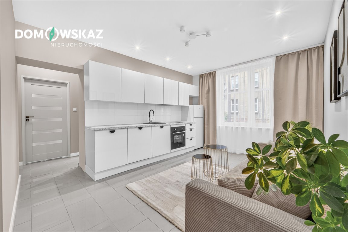 Do sprzedania funkcjonalne 3-pokojowe mieszkanie 59,60 m² w Zabrzu Zabrze, Mikulczyce, Poległych Górników  57m2 Foto 1
