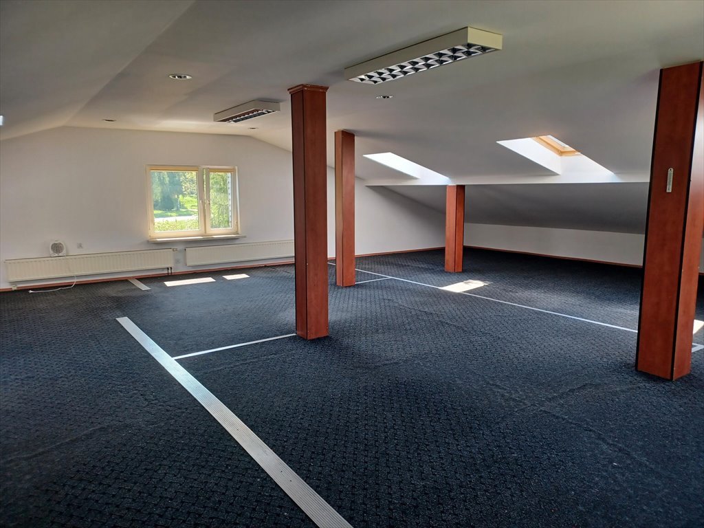 Lokal użytkowy 120 m2 z dużą jasną przestrzenią w Aleksandrowicach Bielsko-Biała  120m2 Foto 1