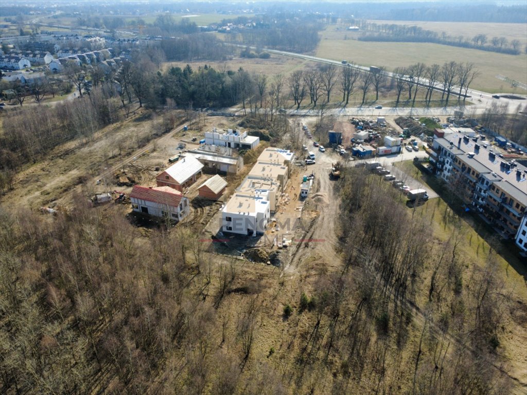 Nowoczesny dom bliźniak z garażem, ogród i wysokim standardem Wrocław, Ratyń  105m2 Foto 1