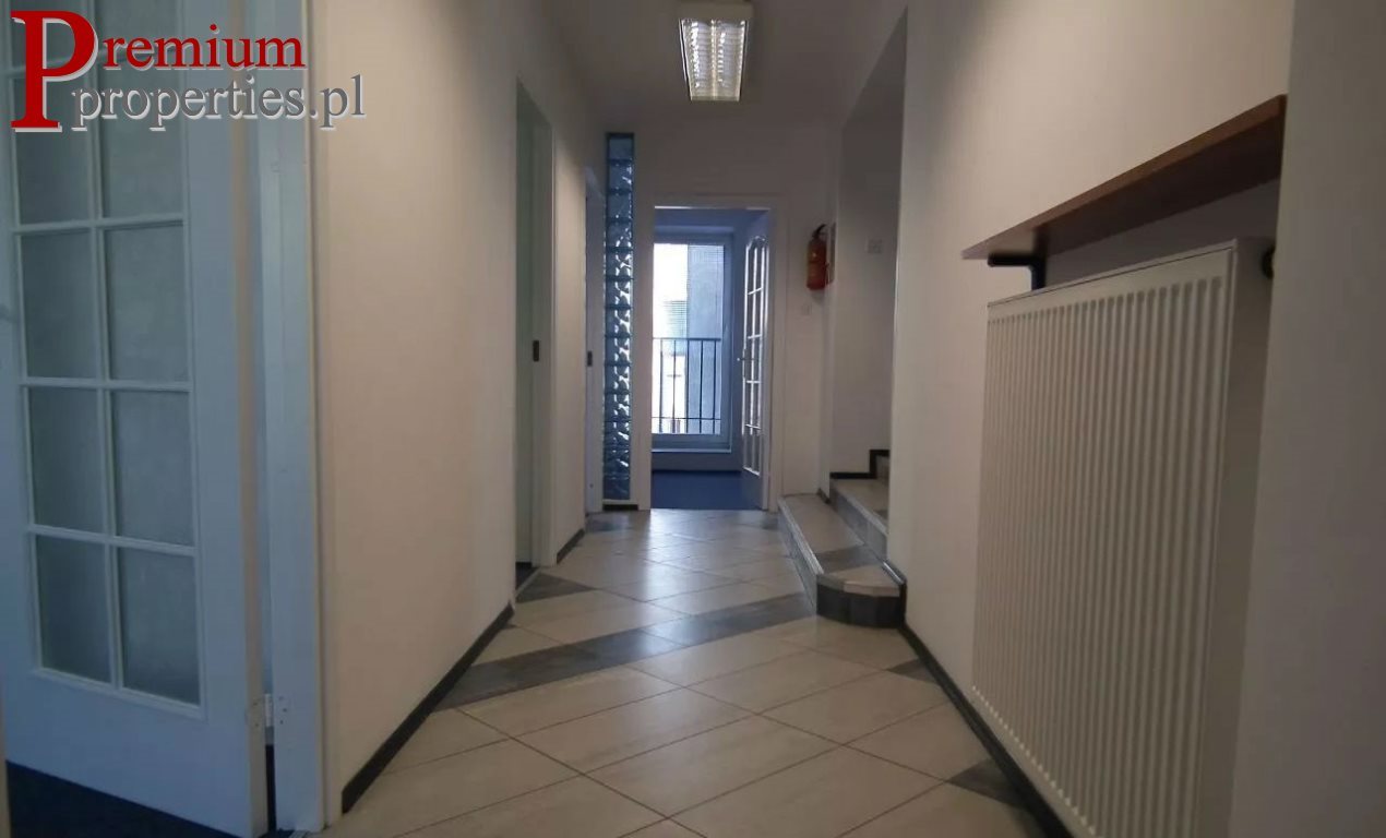 Dom na sprzedaż Warszawa, Wola 379m2 Foto 1 Dom na sprzedaż Warszawa, Wola 379m2 Foto 1