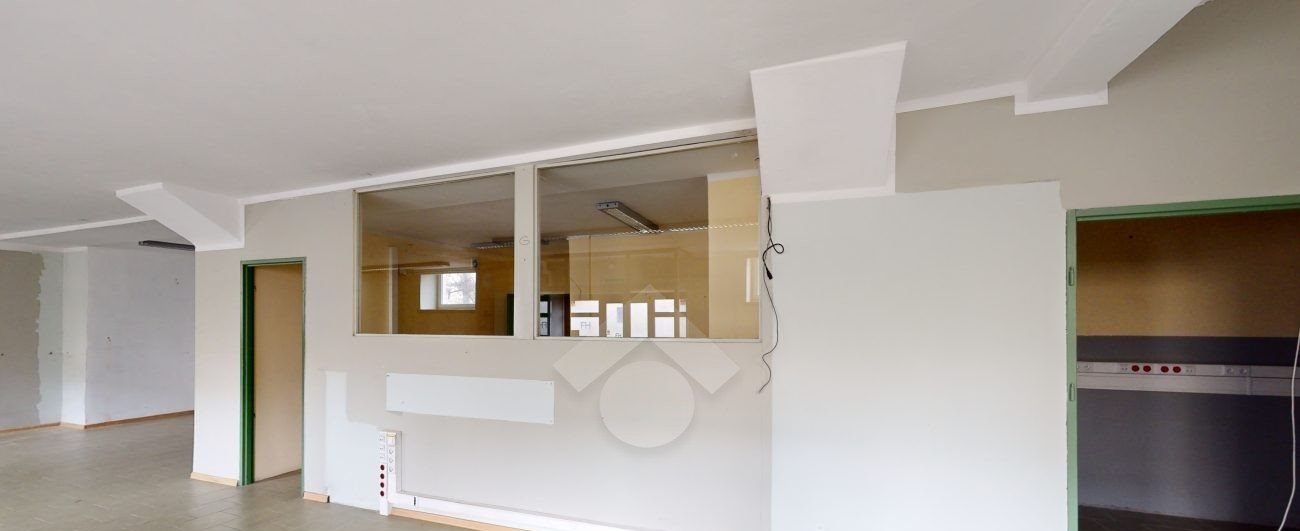 Lokal użytkowy na wynajem Kraków, Nowa Huta, osiedle stalowe  420m2 Foto 3