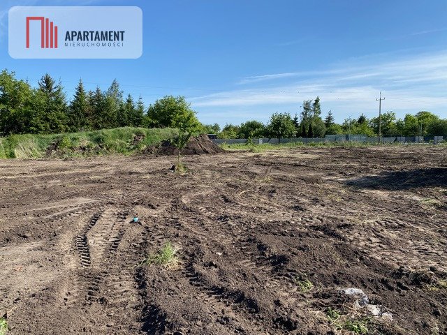 Działka 841 m² z dostępem do drogi, MPZP, media w cenie Kłopot  841m2 Foto 1