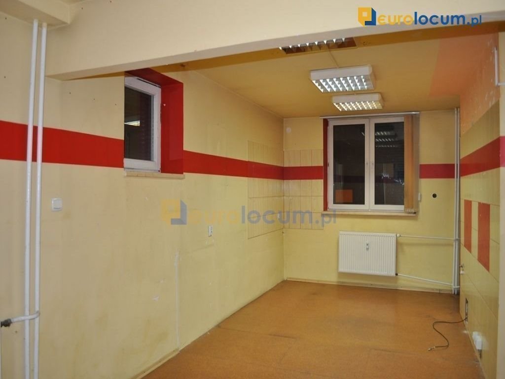 Lokal 47 m² na wynajem w centrum Kielc z możliwością reklamy - polecam! Kielce, Centrum, Sienkiewicza  47m2 Foto 1