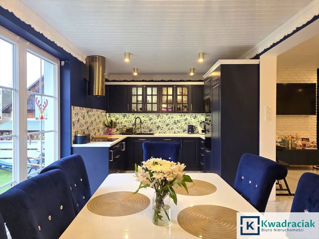 Inwestycyjny kompleks w Paszowej z basenem i 2 domami Paszowa  260m2 Foto 1