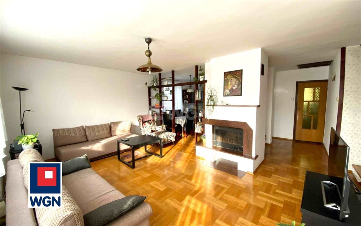 Przestronny dom 220 m² z warsztatami i garażem w Grabówce Częstochowa, Grabówka, Odrodzenia  220m2 Foto 1