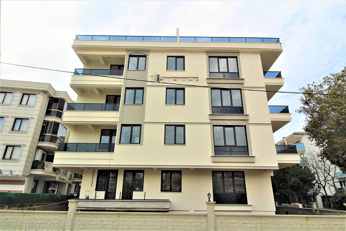 Przestronny 220 m² apartament z tarasem i widokiem na naturę Turcja, Teşvikiye, Teşvikiye Bld. (Karşıyaka Mh.), Çınarcık, Yalova  220m2 Foto 1