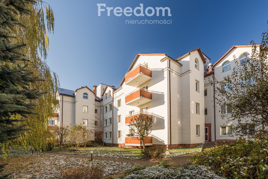 Mieszkanie czteropokojowe  na sprzedaż Warszawa, Włochy, Aleje Jerozolimskie  101m2 Foto 1