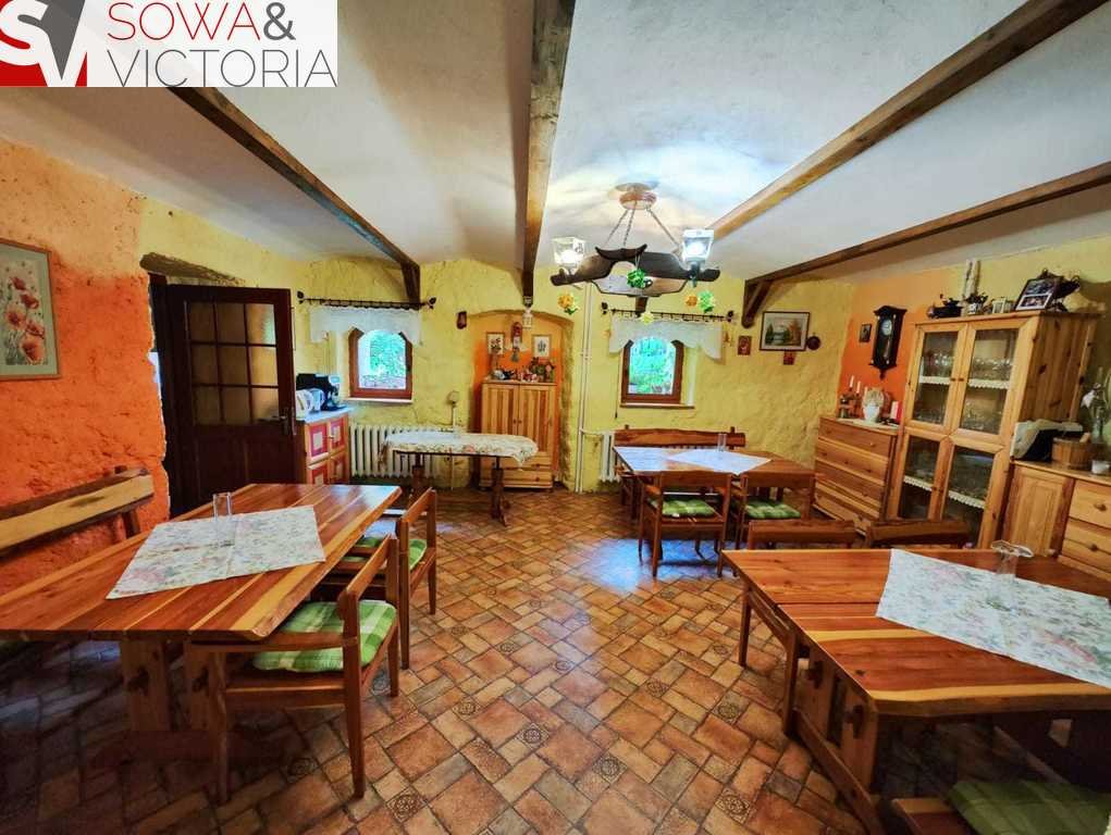 Dom w górach z 13 pokojami i widokami na las Jelenia Góra, Jagniątków  447m2 Foto 1