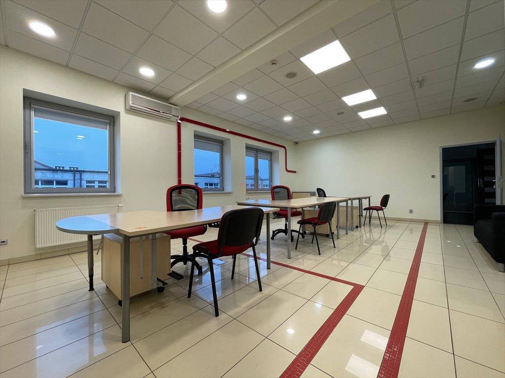 Lokal użytkowy na wynajem Wrocław, Stare Miasto, Stare Miasto, Robotnicza  212m2 Foto 1