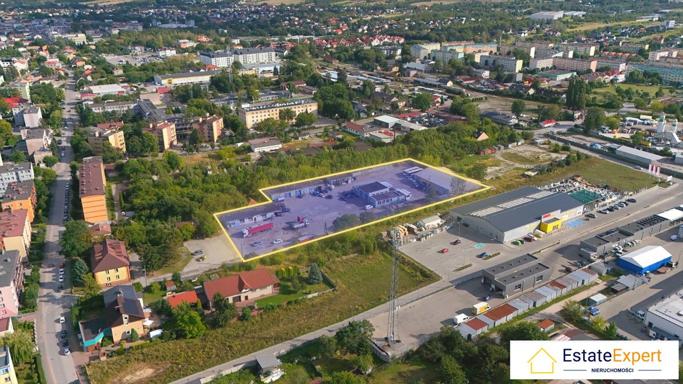 Do sprzedania inwestycyjna działka 11 236 m² w Jędrzejowie jędrzejowski, Okrzei 83  11 236m2 Foto 1