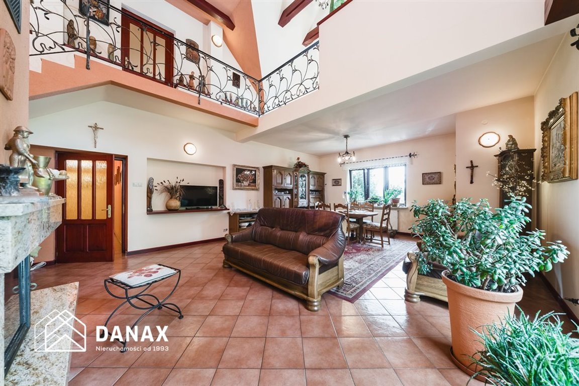 Przestronny dom na dużej działce z ogrodem i tarasem Jankówka  415m2 Foto 1