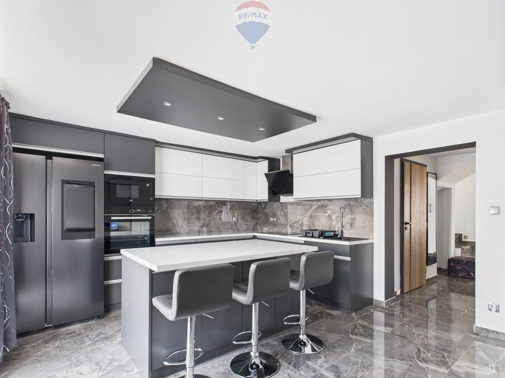 Dom na sprzedaż Niedzica, Nadwodnia  228m2 Foto 1