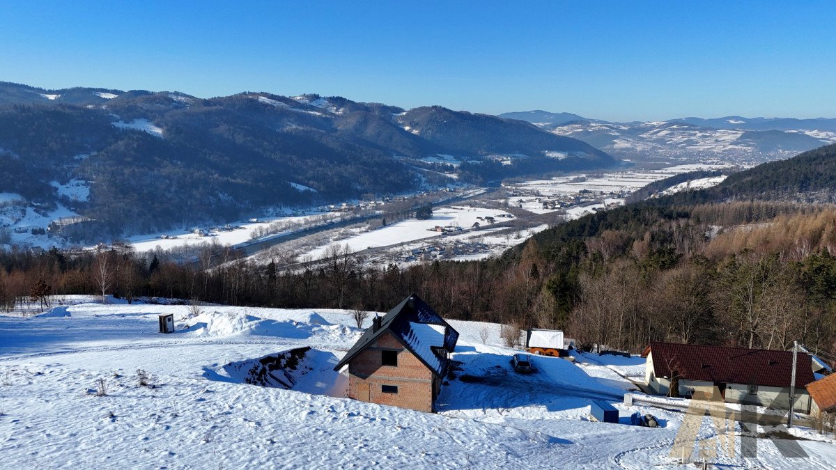 Widokowy dom z garażem i dużą działką w Jazowsku Jazowsko  164m2 Foto 1