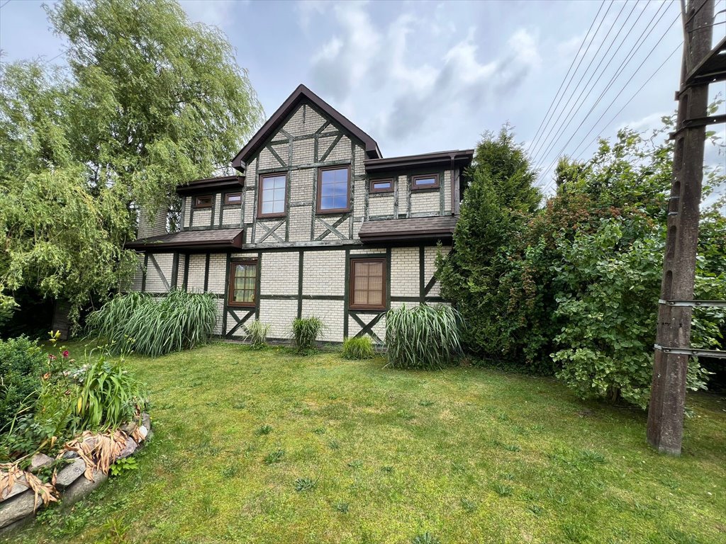 Przestronny dom 195 m2 z dużą działką i kominkiem Wieliszewo  195m2 Foto 1