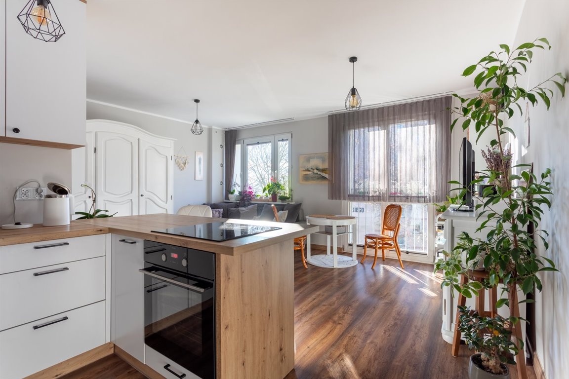 Gotowe studio 27 m2 z nowoczesnym wykończeniem na Zabobrzu Jelenia Góra, Zabobrze  27m2 Foto 1