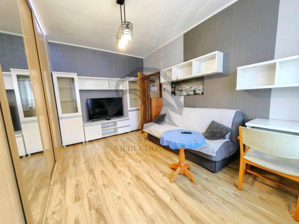 Przytulne 3 pokoje z piwnicami i klimatem przedwojennego Wrocławia Wrocław, Sportowa  52m2 Foto 1