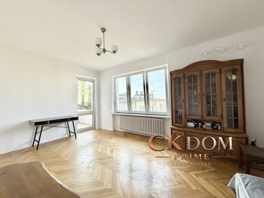 37 m² do remontu z loggią i wysokimi sufitem Kielce, Stefana Żeromskiego  37m2 Foto 1