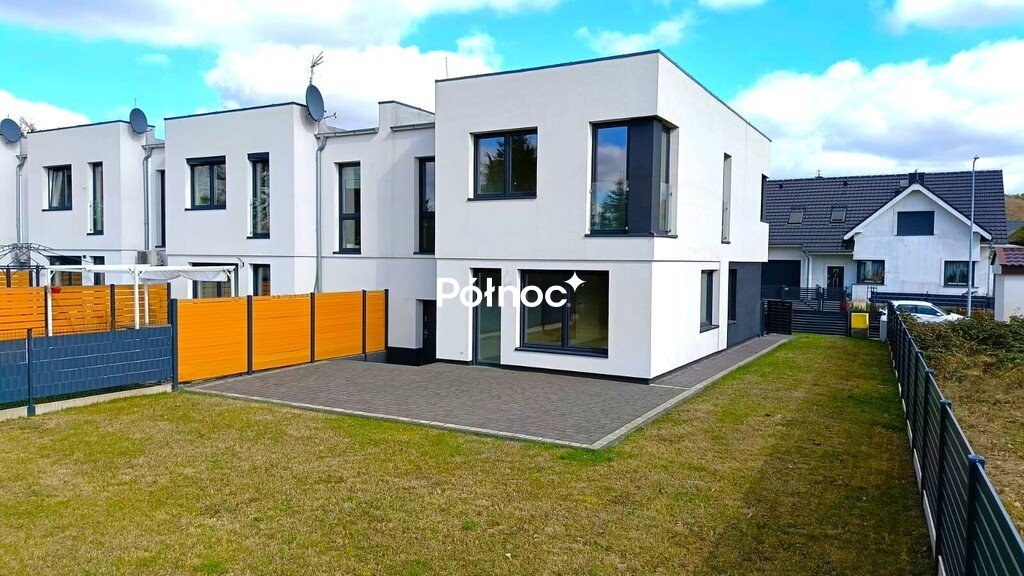 Nowoczesny dom szeregowy 135 m2 z garażem i ogrodem Bolesławiec, Jagiellonów  136m2 Foto 1